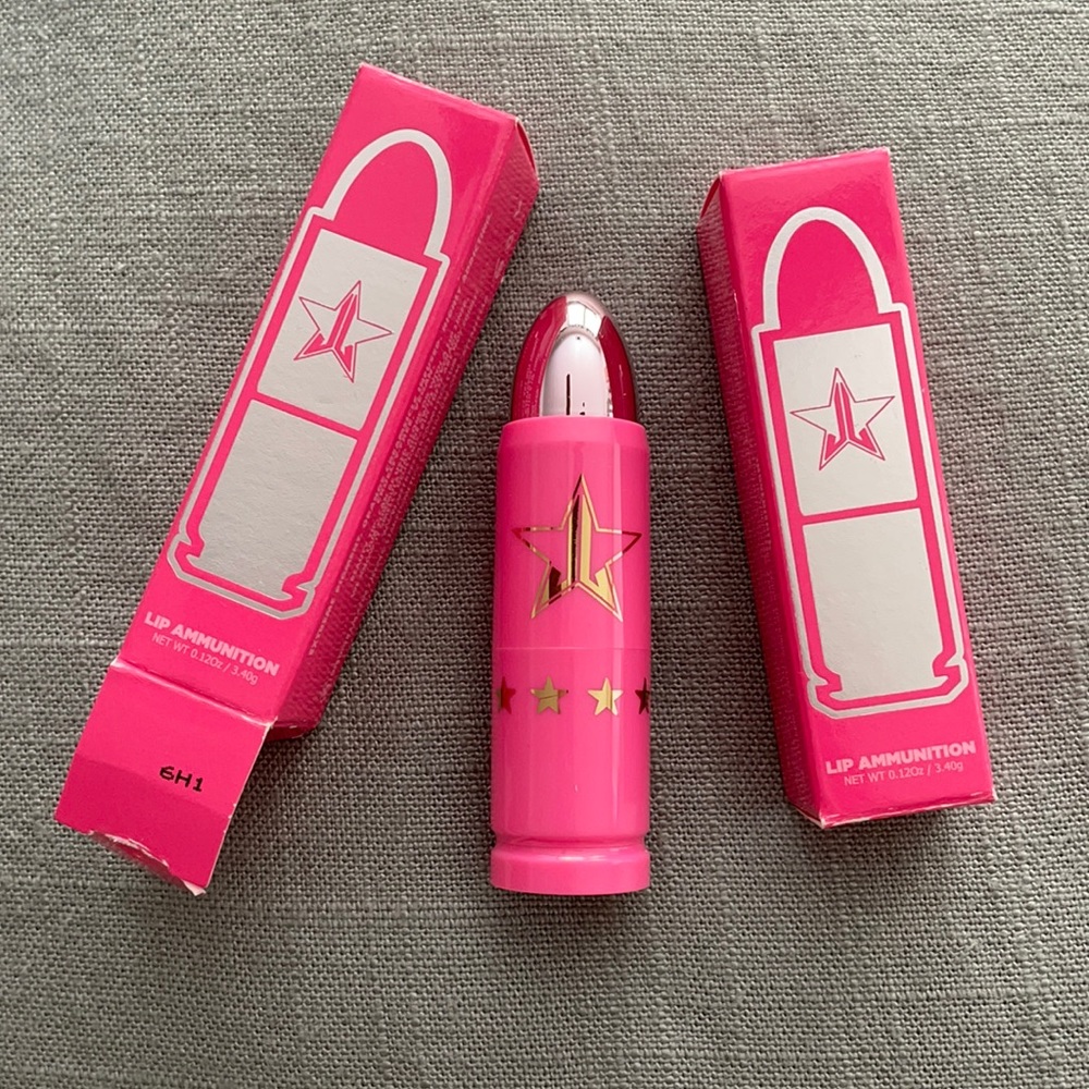 Jeffree Star lip ammunition in Jeffree’s girl x 2
